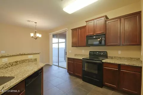 3922 E Kesler Ln, Gilbert, AZ 85295 photo 9