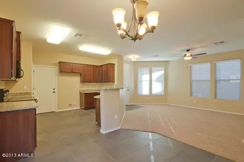3922 E Kesler Ln, Gilbert, AZ 85295 photo 6