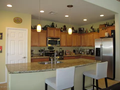 3064 E Maplewood St, Gilbert, AZ 85297 photo 7