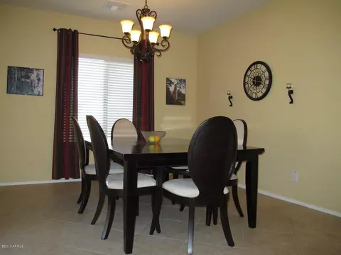 3064 E Maplewood St, Gilbert, AZ 85297 photo 9