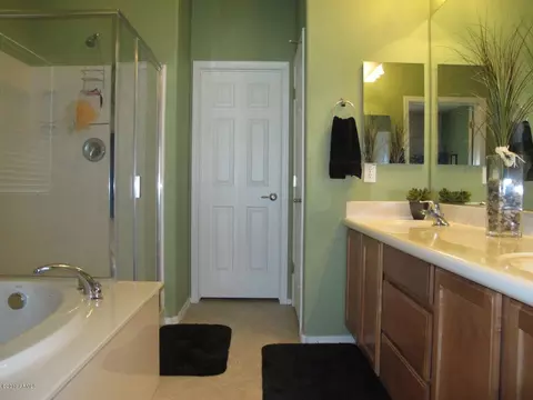 3064 E Maplewood St, Gilbert, AZ 85297 photo 12