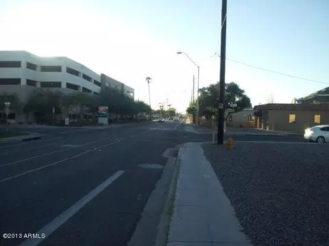 312 E Hatcher Rd, Phoenix, AZ 85020 photo 12