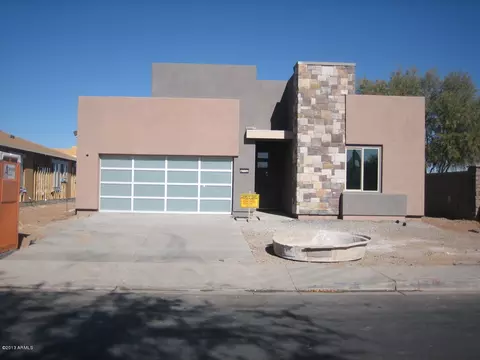 1818 E Dubois Ave, Gilbert, AZ 85298 photo 1