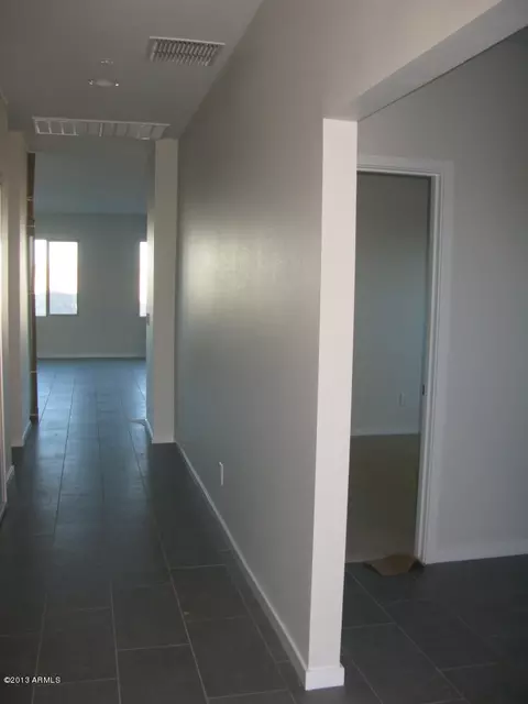 1818 E Dubois Ave, Gilbert, AZ 85298 photo 2