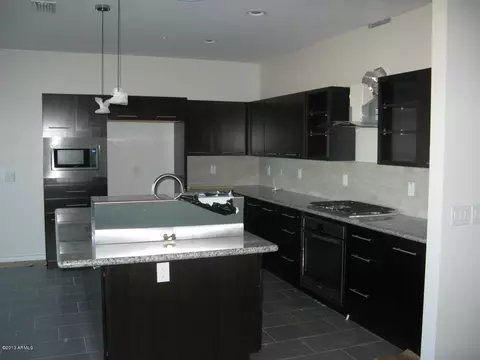 1818 E Dubois Ave, Gilbert, AZ 85298 photo 3