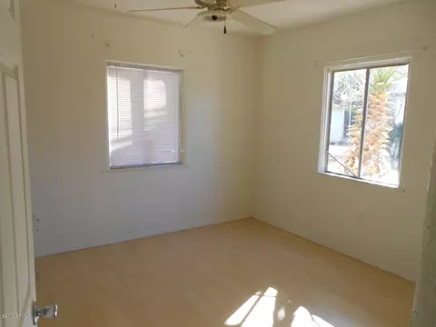 3711 N 12th Pl, Phoenix, AZ 85014 photo 9