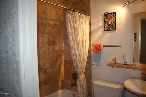 6225 N 9th Pl, Phoenix, AZ 85014 photo 13