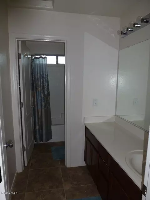 2033 S Colt Dr, Gilbert, AZ 85295 photo 19