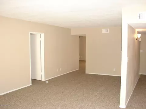 2113 E Minton Dr, Tempe, AZ 85282 photo 2
