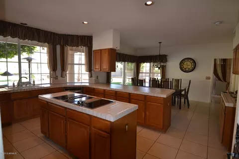 15237 S 16th Pl, Phoenix, AZ 85048 photo 7