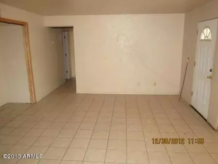 4647 E Hubbell St, Phoenix, AZ 85008 photo 3