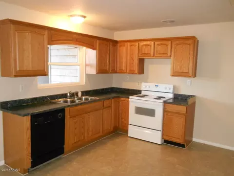 1828 E Randall Dr, Tempe, AZ 85281 photo 5