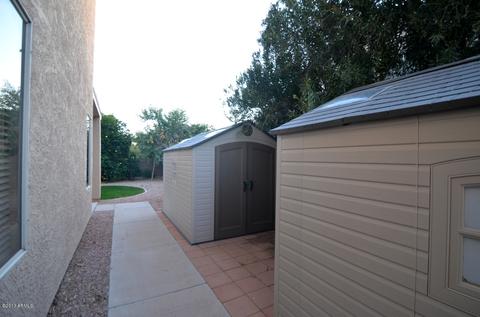 239 W Desert Ave, Gilbert, AZ 85233 photo 35