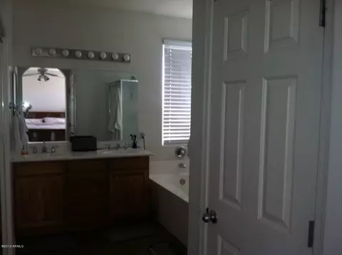 1249 E Julian Dr, Gilbert, AZ 85295 photo 8