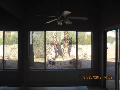 4138 E Becker Ln, Phoenix, AZ 85028 photo 9