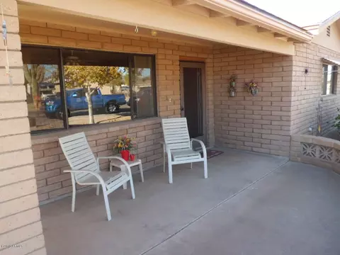 1047 W 5th Ave, Apache Junction, AZ 85120 photo 4