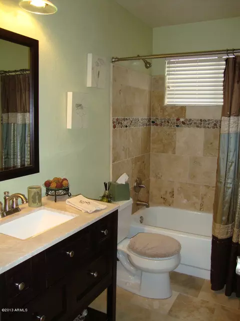 4306 E Rockledge Cir, Phoenix, AZ 85044 photo 11