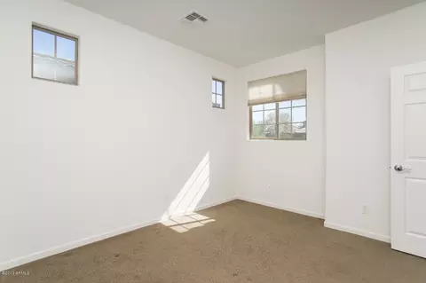 3928 E Crest Ln, Phoenix, AZ 85050 photo 21