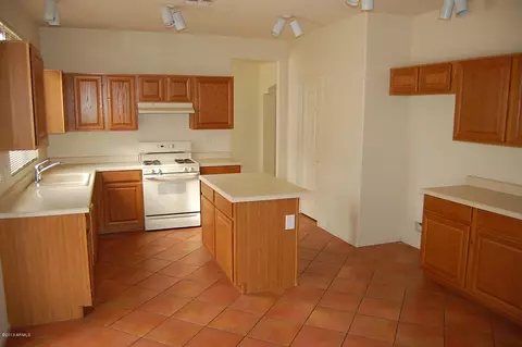 9615 E Monte Ave, Mesa, AZ 85209 photo 5