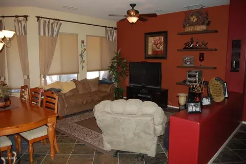 10208 E Lakeview Ave, Mesa, AZ 85209 photo 3