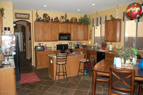 10208 E Lakeview Ave, Mesa, AZ 85209 photo 6