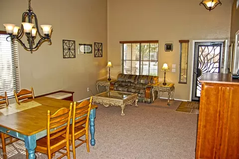 3996 E Los Altos Dr, Gilbert, AZ 85297 photo 4
