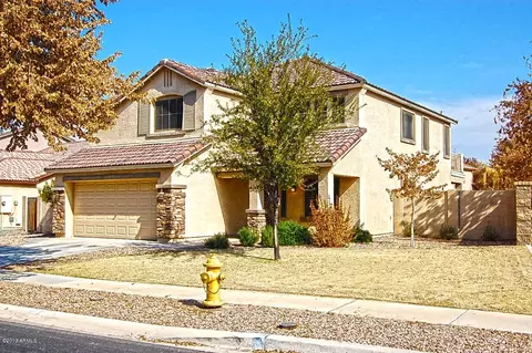 3996 E Los Altos Dr, Gilbert, AZ 85297 photo 2