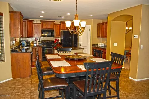 3996 E Los Altos Dr, Gilbert, AZ 85297 photo 10