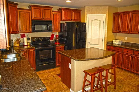3996 E Los Altos Dr, Gilbert, AZ 85297 photo 8