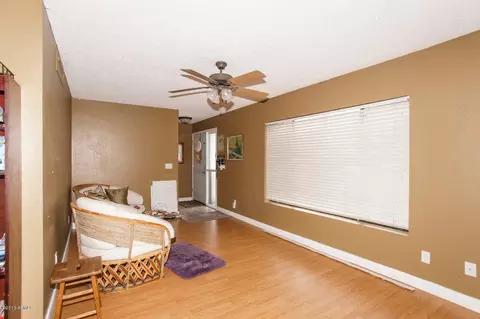 701 E Michelle Dr, Phoenix, AZ 85022 photo 16