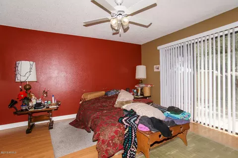 701 E Michelle Dr, Phoenix, AZ 85022 photo 10