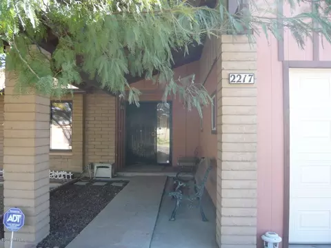 2217 E Holmes Ave, Mesa, AZ 85204 photo 2