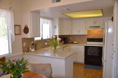 2060 E Marilyn Ave, Mesa, AZ 85204 photo 2
