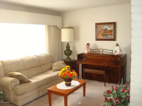2606 E Aster Dr, Phoenix, AZ 85032 photo 3