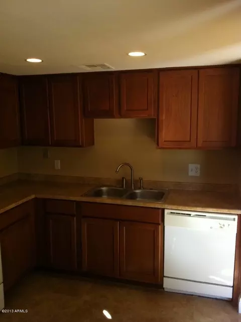 4201 E Camelback Rd #64, Phoenix, AZ 85018 photo 6