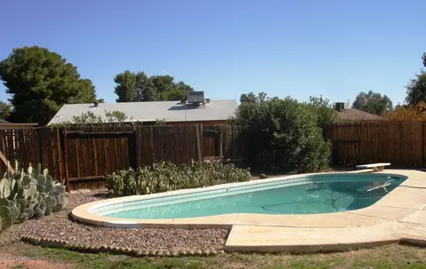 331 N Winterhaven --, Mesa, AZ 85213 photo 2