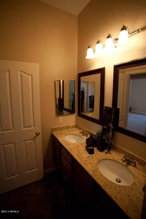 3278 E Vaughn Ave, Gilbert, AZ 85234 photo 29