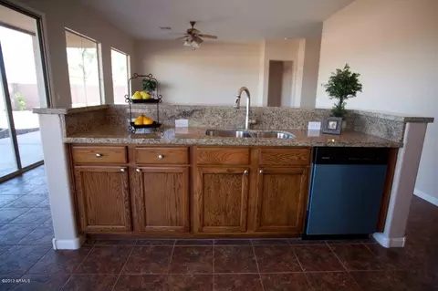 3278 E Vaughn Ave, Gilbert, AZ 85234 photo 9