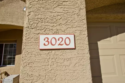 3020 E Wescott Dr, Phoenix, AZ 85050 photo 1
