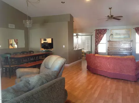 449 E Sage Brush St, Gilbert, AZ 85296 photo 4