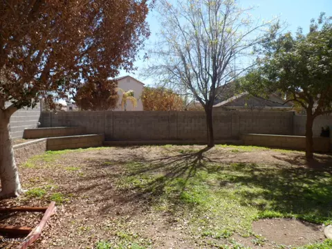 915 E Ross Ave, Phoenix, AZ 85024 photo 2