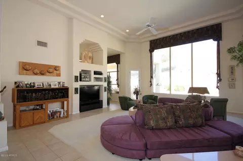 824 E Cathedral Rock Dr, Phoenix, AZ 85048 photo 11
