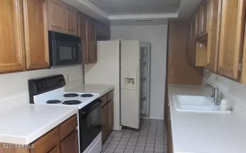 875 E Lola Dr, Phoenix, AZ 85022 photo 6