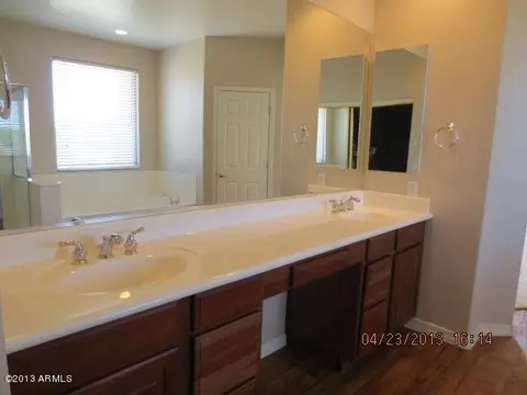 1252 E Kramer Cir, Mesa, AZ 85203 photo 9