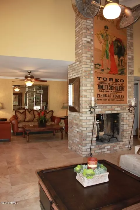 3001 E Columbus Ave, Phoenix, AZ 85016 photo 2