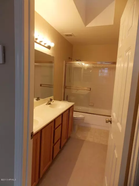 3220 E Hiddenview Dr, Phoenix, AZ 85048 photo 9