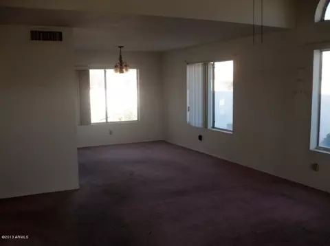 4233 E Tanglewood Dr, Phoenix, AZ 85048 photo 3