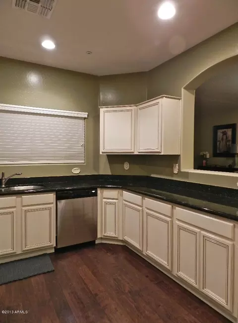 3076 E Orchid Ln, Gilbert, AZ 85296 photo 6