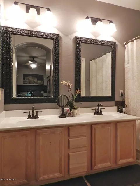 3076 E Orchid Ln, Gilbert, AZ 85296 photo 12