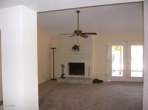542 E Hackamore St, Mesa, AZ 85203 photo 12